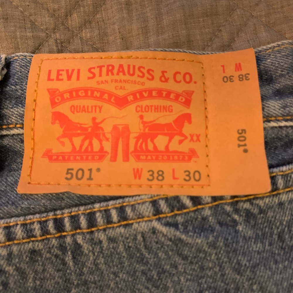 NWT Men’s  Levi 501 Jeans